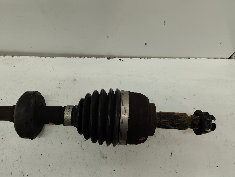 TRANSMISION DELANTERA IZQUIERDA RENAULT TWINGO 1.5 DCI MT 65CV