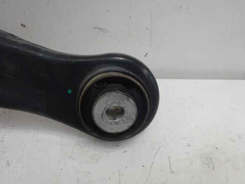 BRAZO SUSPENSION INFERIOR DELANTERO DERECHO FORD KA 2017 1.2 MT 85CV | 63KW
