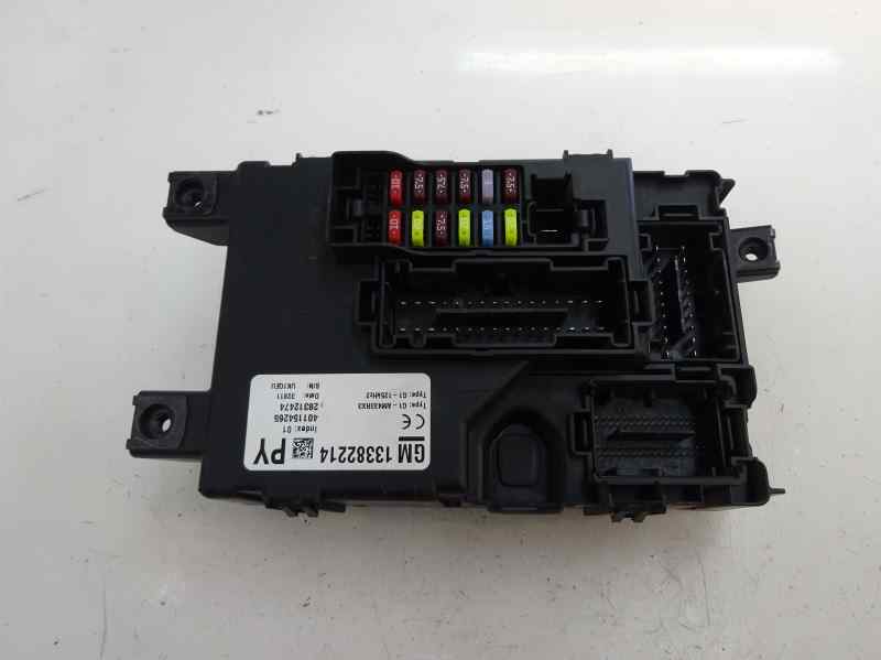 CAJA RELES FUSIBLES OPEL CORSA 1.3 CDTI MT 75CV