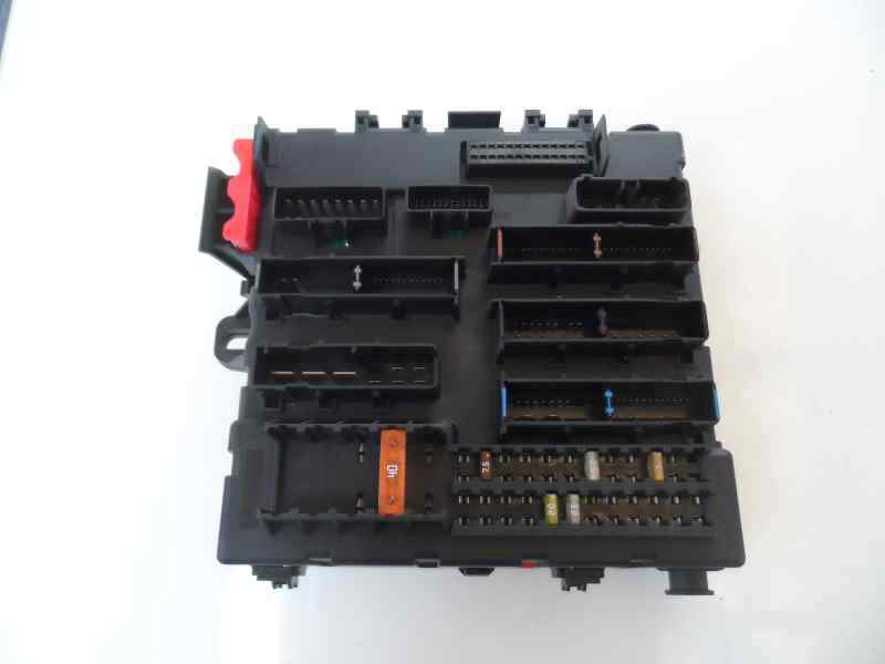 CAJA RELES FUSIBLES OPEL VECTRA 2.0 DTI MT 101CV
