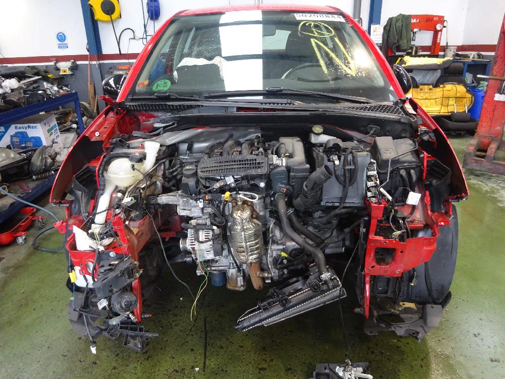 BRAZO LIMPIA DELANTERO IZQUIERDO CITROEN C3 2016 1.2 MT 82CV | 60KW