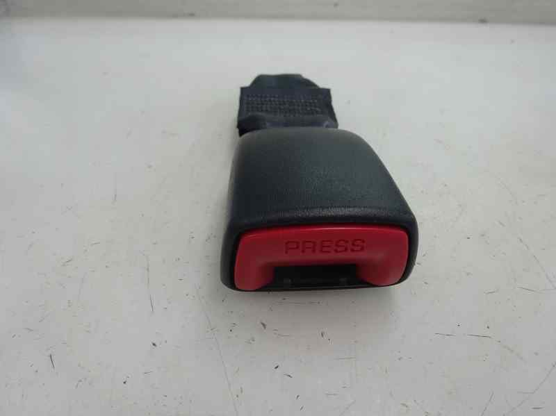 ANCLAJE CINTURON TRASERO DERECHO SUZUKI SX4 1.9 DDIS MT 120CV