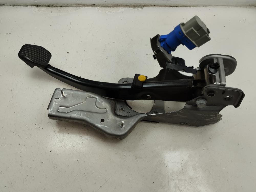 PEDAL FRENO FORD FOCUS 1.0 ECOBOOST MT 100CV | 74KW