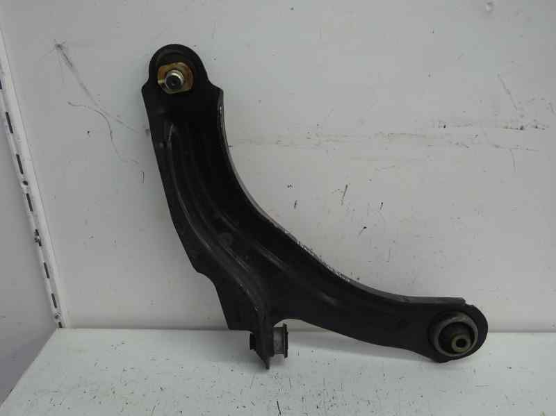 BRAZO SUSPENSION INFERIOR DELANTERO DERECHO RENAULT CLIO 1.5 DCI MT 90CV