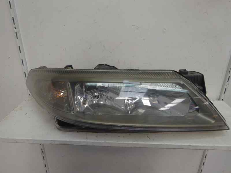 FARO DERECHO RENAULT LAGUNA 1.9 DCI MT 120CV | 88KW