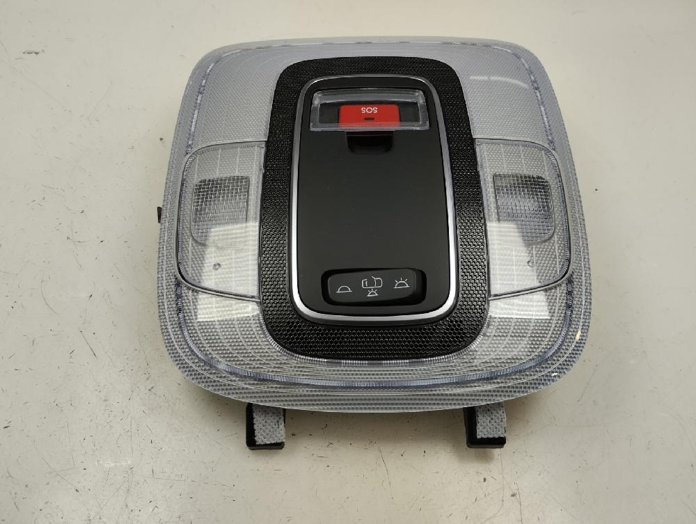 LUZ INTERIOR HYUNDAI BAYON 2023 1.2 MT 84CV | 62KW