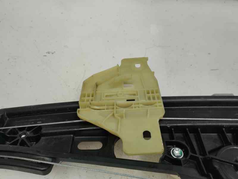 ELEVALUNAS DELANTERO DERECHO RENAULT CAPTUR 1.0 MT 100CV | 74KW