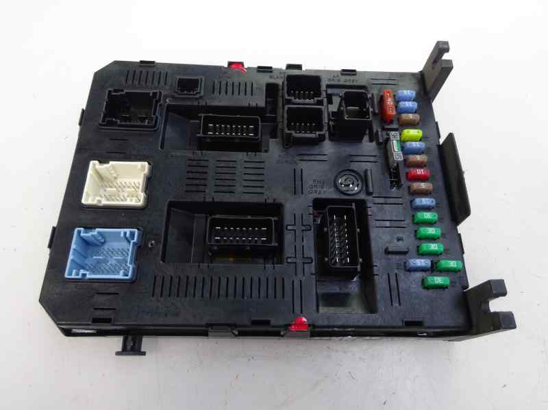 CAJA RELES FUSIBLES CITROEN C4 2005 1.6 HDI MT 90CV