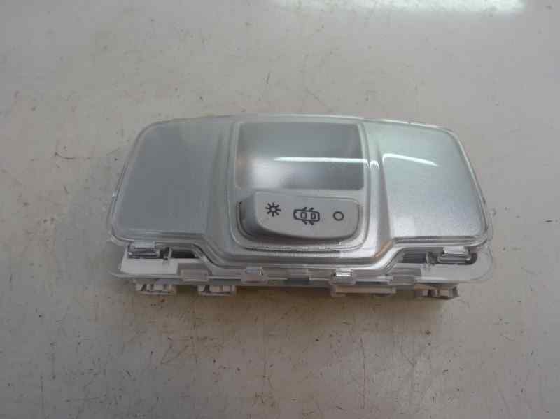 LUZ INTERIOR PEUGEOT 2008 1.6 MT 120CV | 88KW