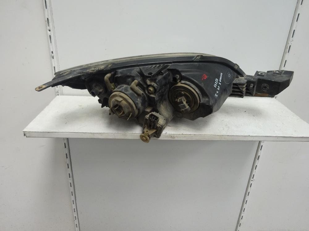 FARO IZQUIERDO MAZDA 3 1.6 CITD MT 109CV