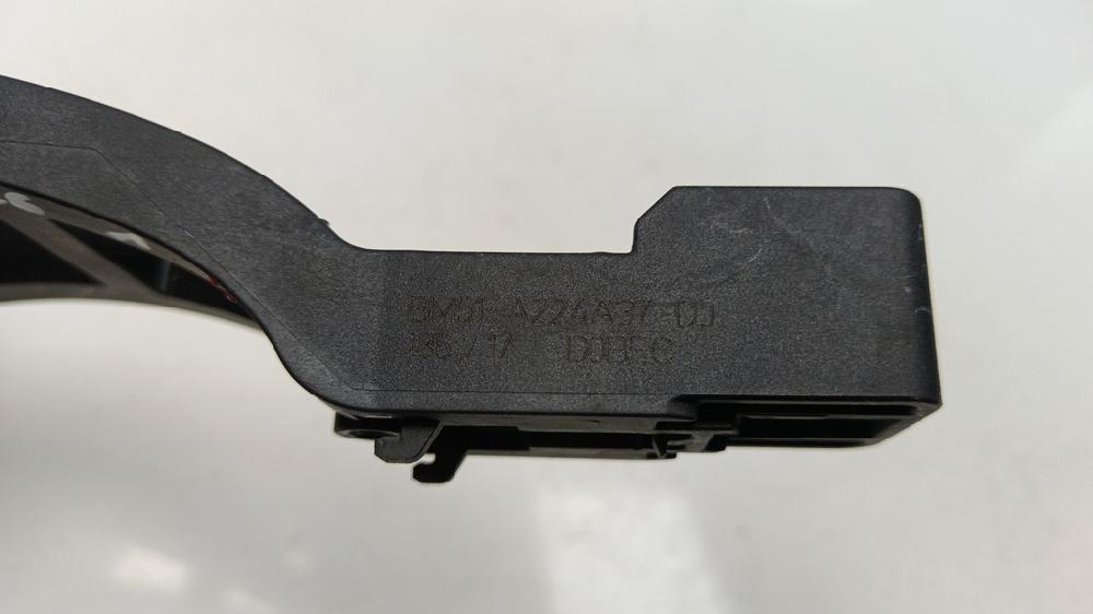 SOPORTE MANETA EXTERIOR DELANTERA IZQUIERDA FORD KUGA 2017 1.5 MT 120CV