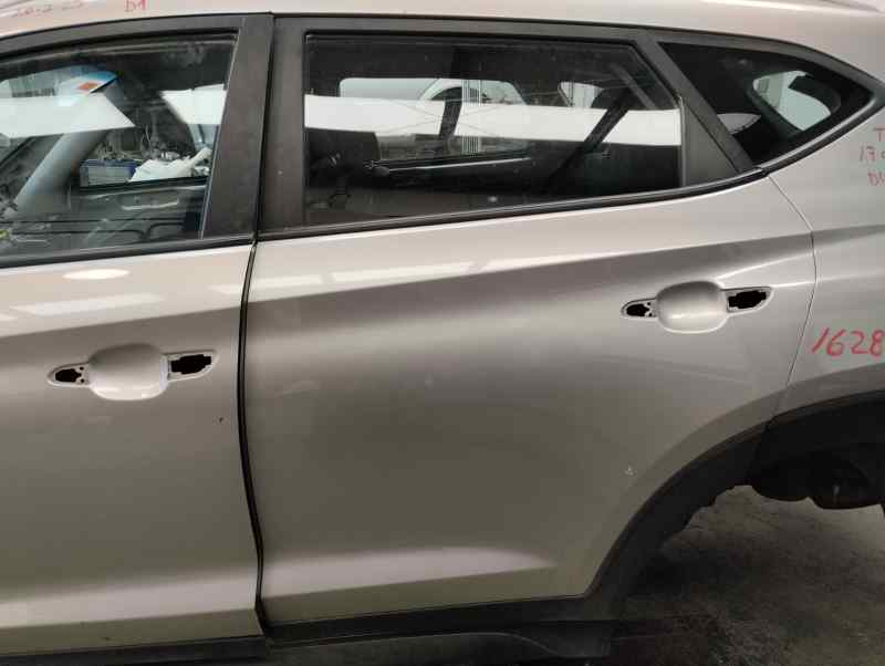 PUERTA TRASERA IZQUIERDA HYUNDAI TUCSON 2018 1.7 MT 115CV