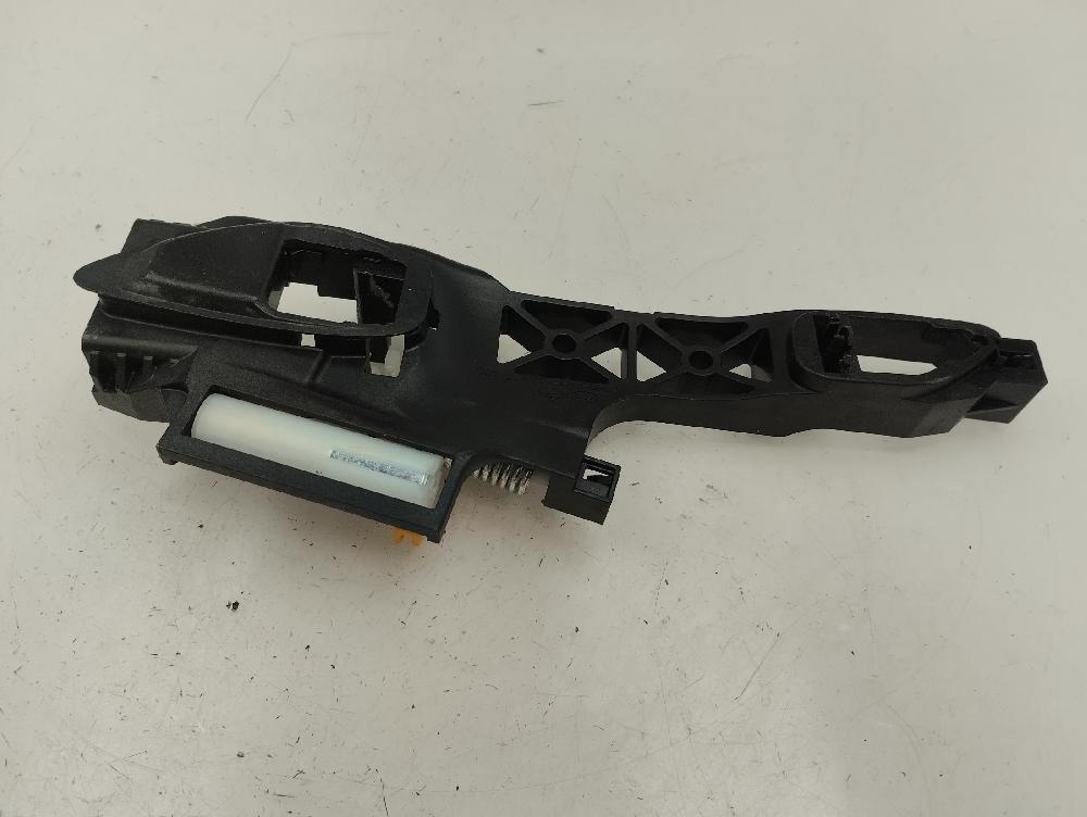 SOPORTE MANETA EXTERIOR PUERTA TRASERA IZQUIERDA HYUNDAI BAYON 1.2 MT 84CV | 62KW