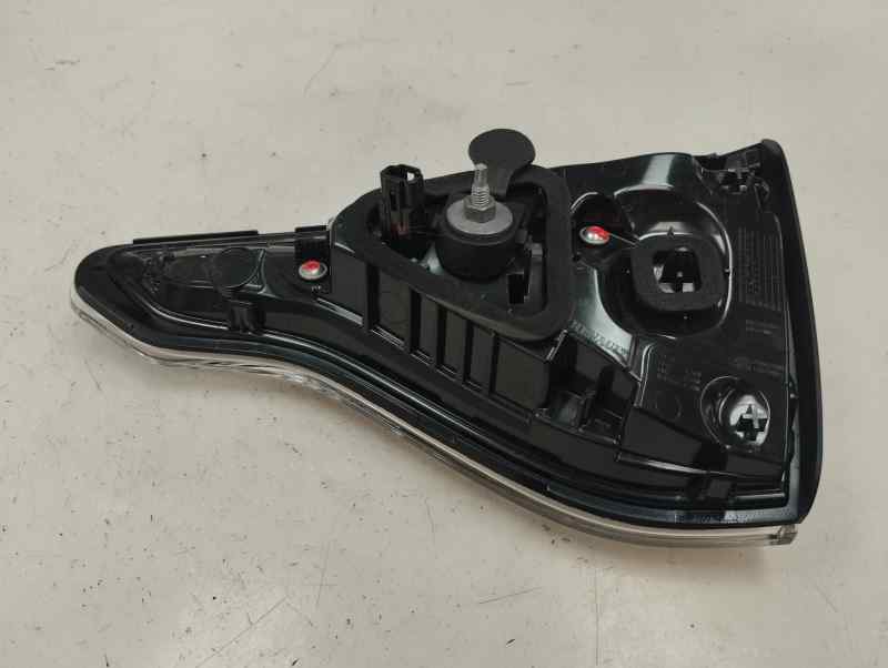 PILOTO TRASERO IZQUIERDO INTERIOR RENAULT CLIO 2024 1.5 MT 101CV