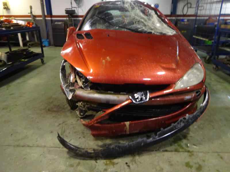 CAJA RELES FUSIBLES PEUGEOT 206 1.4 HDI MT 68CV