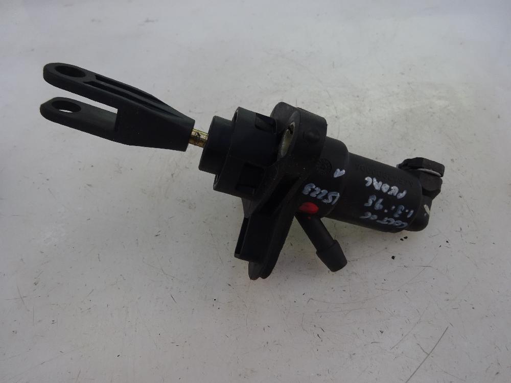 BOMBA EMBRAGUE MITSUBISHI COLT 1.3 MT 95CV