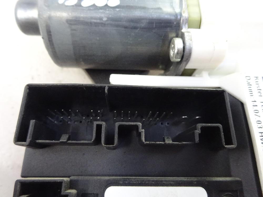 MOTOR ELEVALUNAS DELANTERO DERECHO AUDI A3 2003 2.0 TDI MT 140CV