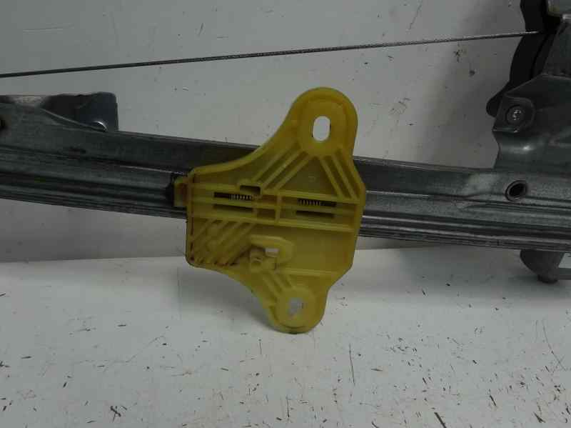 ELEVALUNAS DELANTERO IZQUIERDO RENAULT CLIO 1.5 DCI MT 90CV
