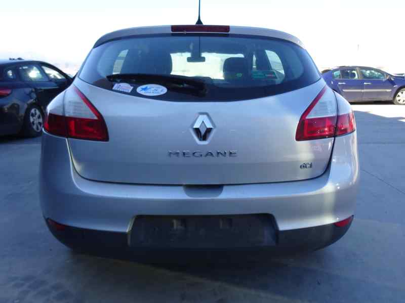 CAJA PRECALENTAMIENTO RENAULT MEGANE 2010 1.5 DCI MT 110CV