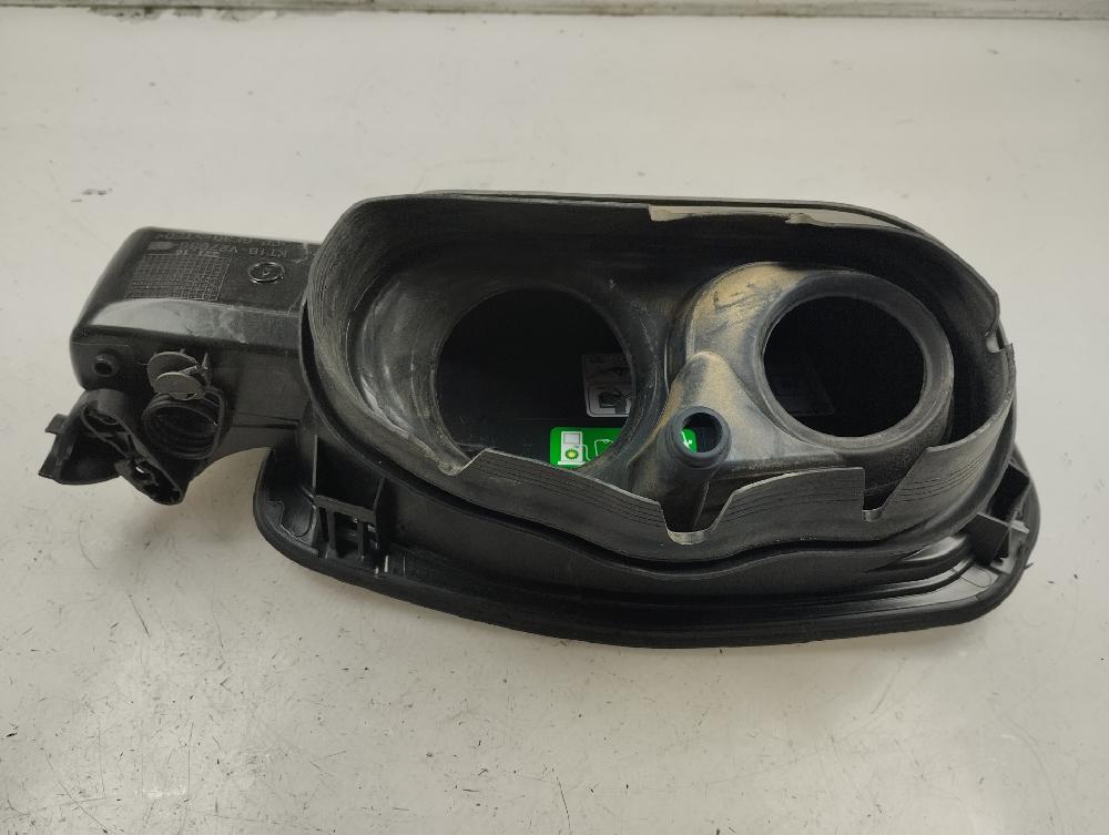 TAPA EXTERIOR COMBUSTIBLE FORD TRANSIT CONNECT 2021 1.5 MT 100CV | 74KW