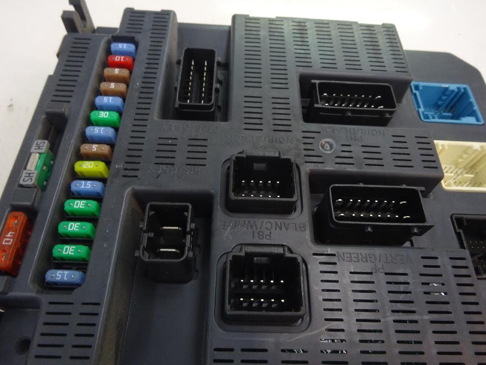 CAJA RELES FUSIBLES CITROEN C4 2008 1.6 HDI MT 90CV