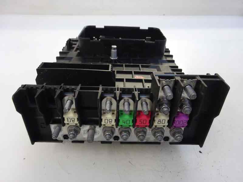 CAJA RELES FUSIBLES AUDI A3 2008 2.0 TDI MT 140CV