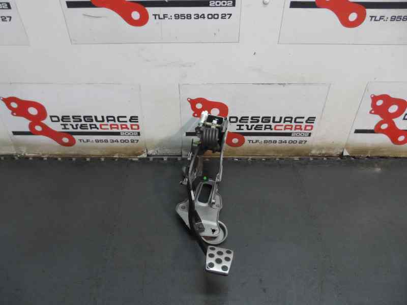 PEDAL EMBRAGUE LEXUS IS 2.2 220D MT 177CV