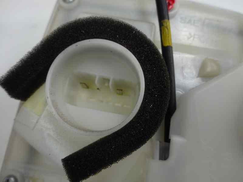 CERRADURA PUERTA TRASERA DERECHA SUZUKI SWIFT 1.3 MT 67CV