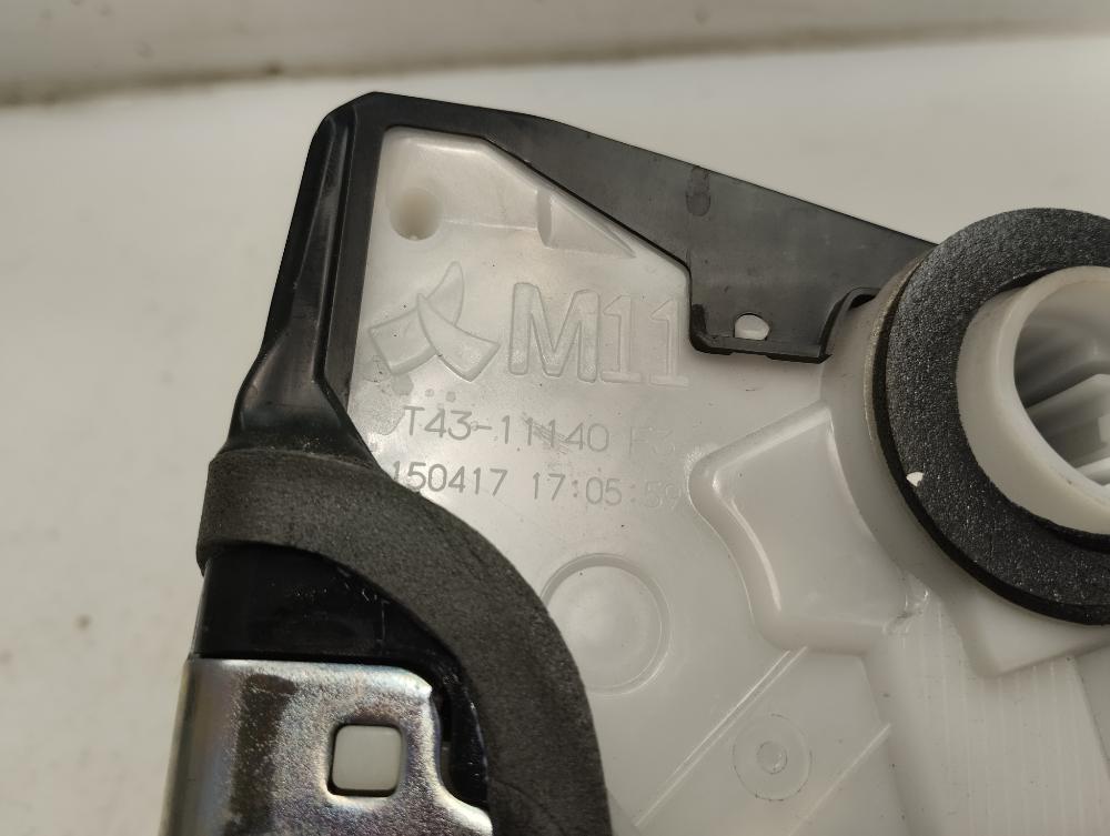 CERRADURA PUERTA DELANTERA IZQUIERDA TOYOTA YARIS 2015 1.5 MT 106CV