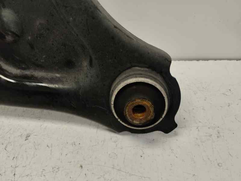 BRAZO SUSPENSION INFERIOR DELANTERO DERECHO RENAULT TWINGO 0.9 AMT 90CV | 66KW