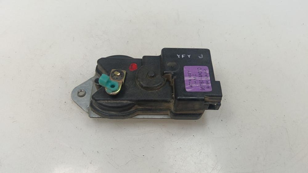 MOTOR CIERRE CENTRALIZADO TRASERO DERECHO HYUNDAI H1 2.5 TD MT 99CV | 73KW