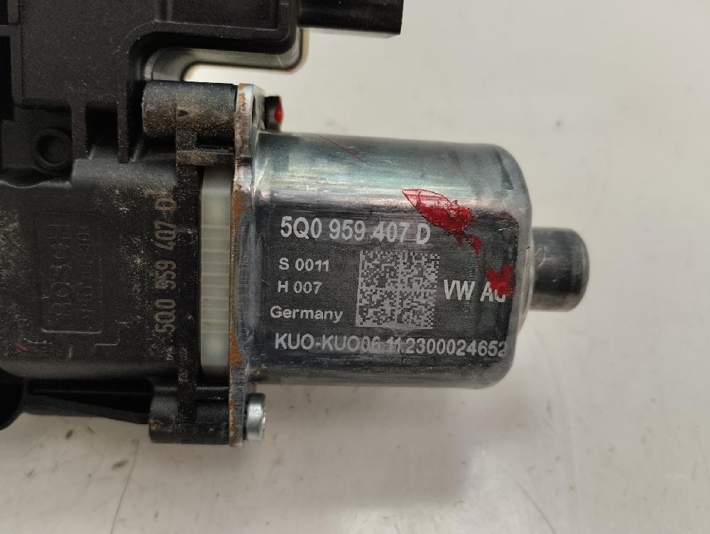 MOTOR ELEVALUNAS TRASERO IZQUIERDO SEAT LEON 1.5 130CV MT