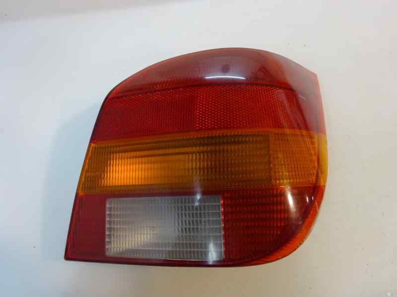 PILOTO TRASERO DERECHO FORD FIESTA 1.4 MT 74CV