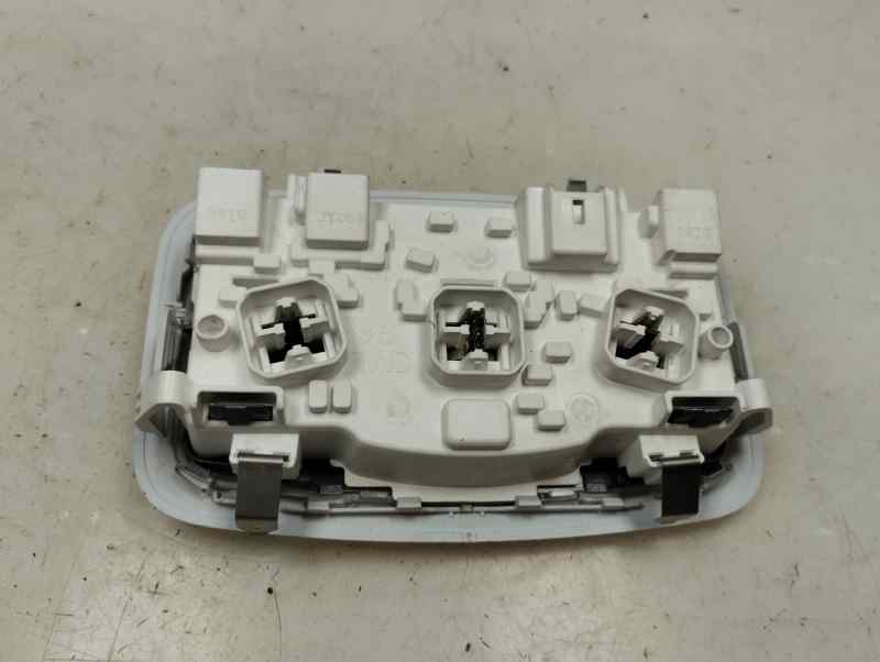 LUZ INTERIOR PEUGEOT 2008 1.2 VTI MT 82CV
