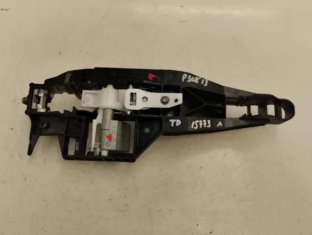 SOPORTE MANETA EXTERIOR PUERTA TRASERA DERECHA PEUGEOT 308 1.6 HDI MT 112CV