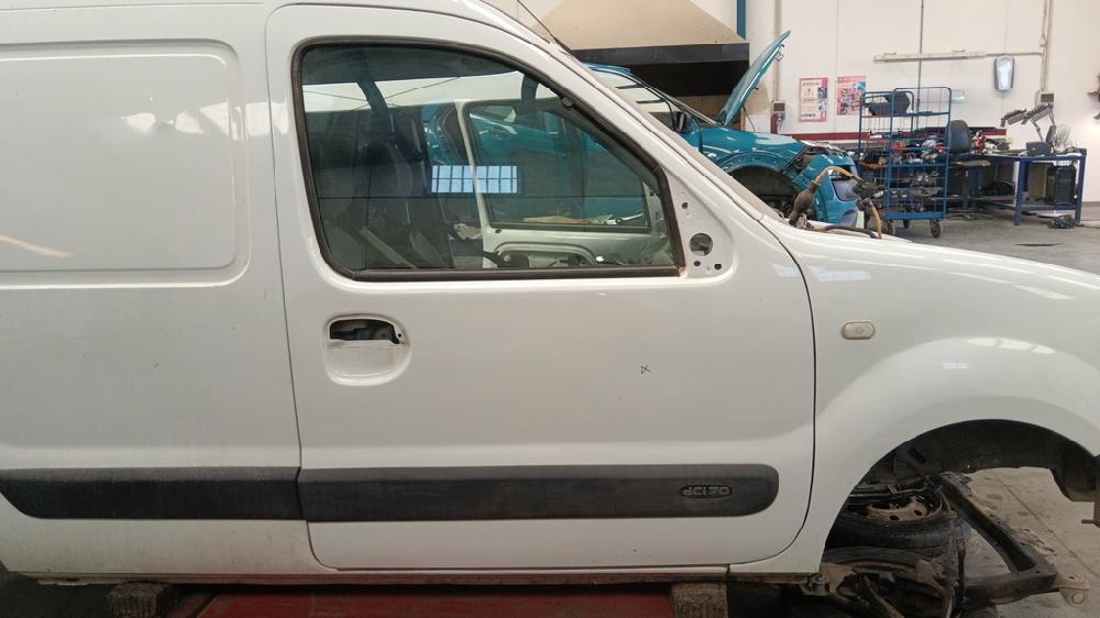 PUERTA DELANTERA DERECHA RENAULT KANGOO 1.9 D MT 65CV | 48KW