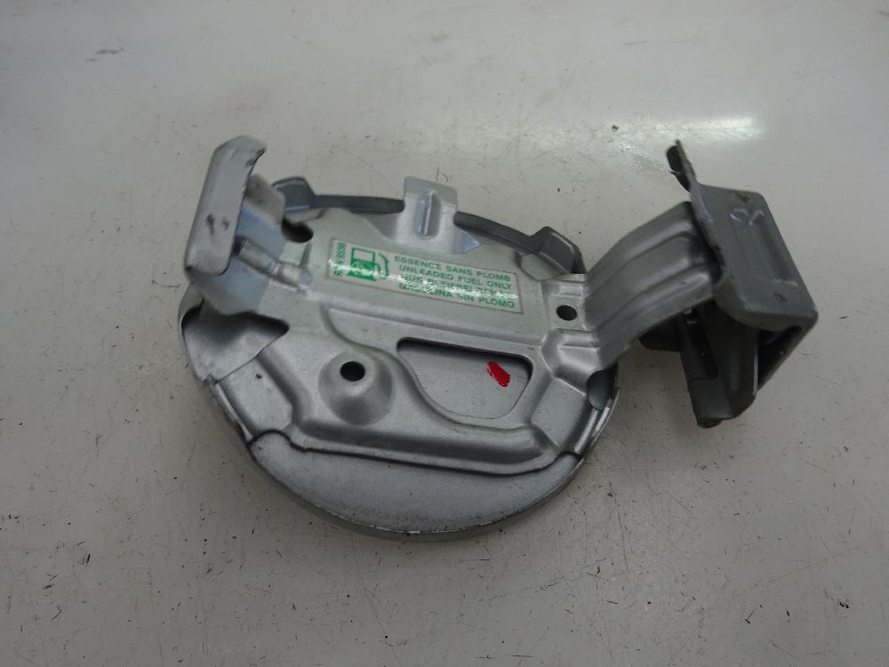 TAPA EXTERIOR COMBUSTIBLE TOYOTA AYGO 1.0 MT 68CV