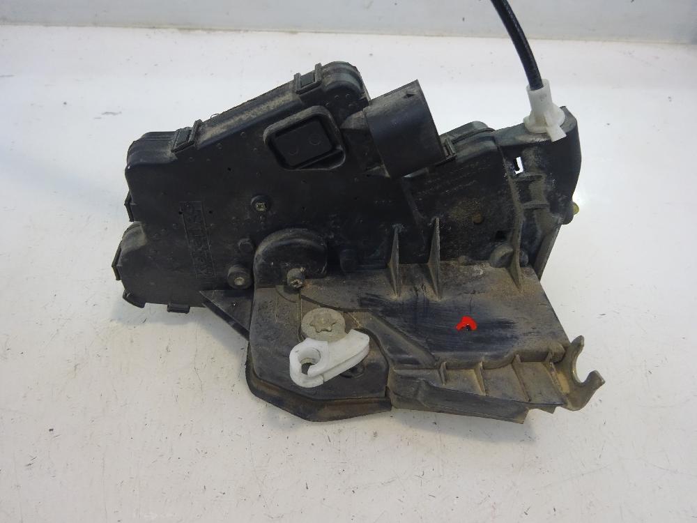 CERRADURA PUERTA DELANTERA DERECHA BMW SERIE 3 3.0 330D MT 204CV