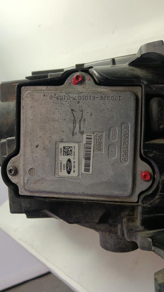 FARO IZQUIERDO FORD KUGA 1.5 MT 120CV