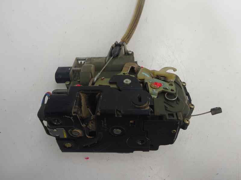 CERRADURA PUERTA TRASERA DERECHA SEAT LEON 1.6 MT 100CV | 74KW