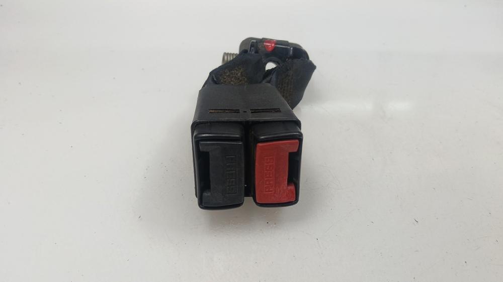 ANCLAJE CINTURON TRASERO DERECHO RENAULT LAGUNA 1.9 DTI MT 100CV