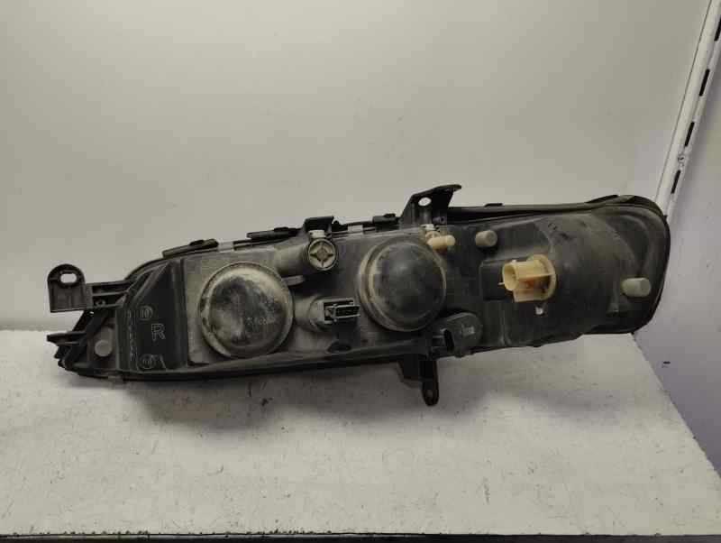 FARO DERECHO OPEL VECTRA 2.0 DTI MT 101CV | 74KW