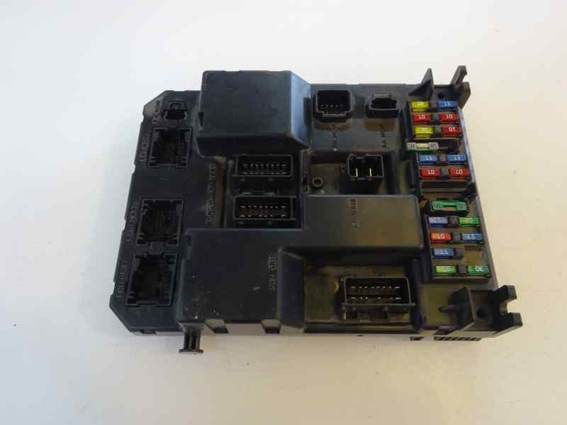 CAJA RELES FUSIBLES PEUGEOT 307 2.0 HDI MT 90CV