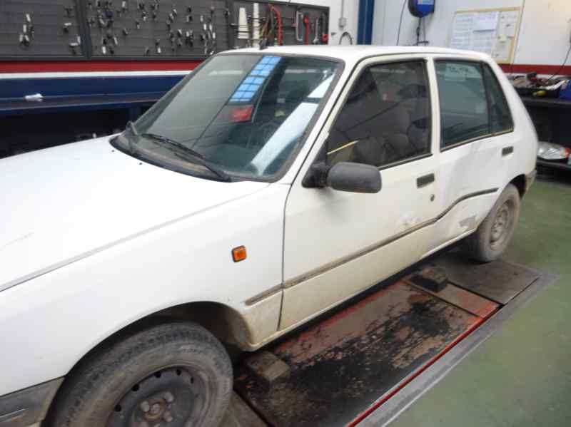 ELEVALUNAS DELANTERO DERECHO PEUGEOT 205 1998 1.8 TD MT 58CV