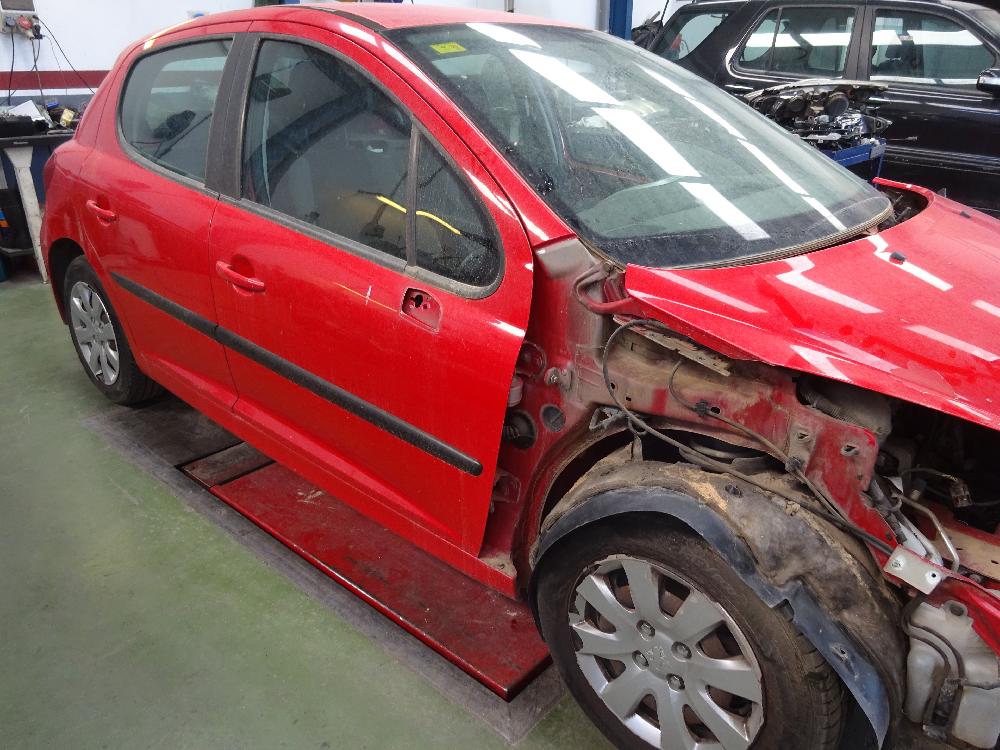 TRANSMISION DELANTERA IZQUIERDA PEUGEOT 207 2006 1.4 HDI MT 70CV