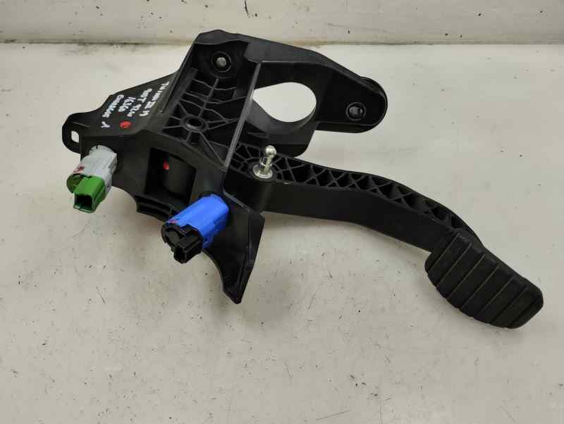 PEDAL EMBRAGUE RENAULT TWINGO 0.9 AMT 90CV | 66KW