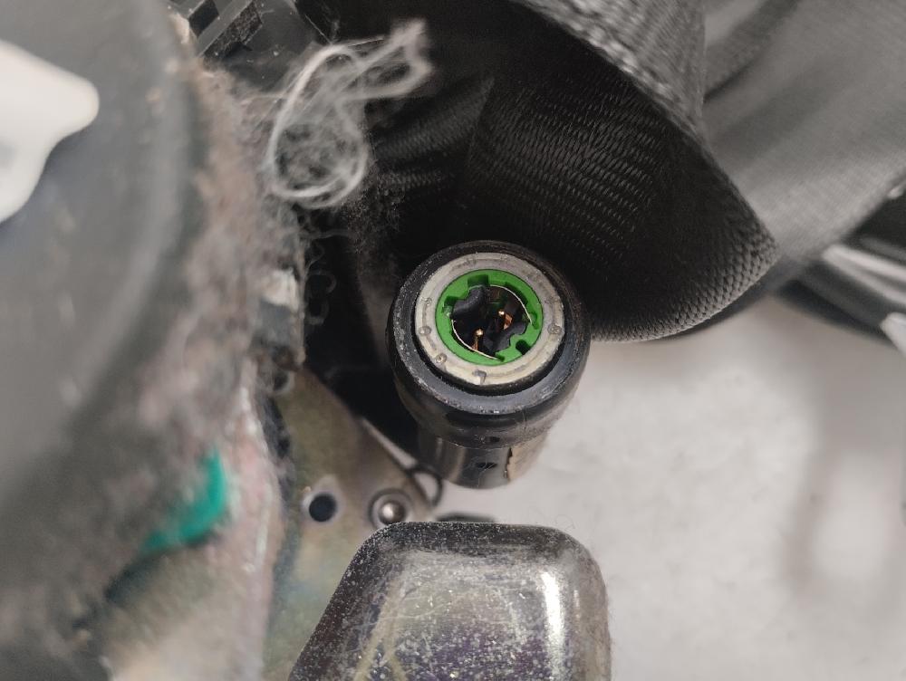 CINTURON SEGURIDAD DELANTERO IZQUIERDO AUDI A6 1.9 TDI 6MT 130CV