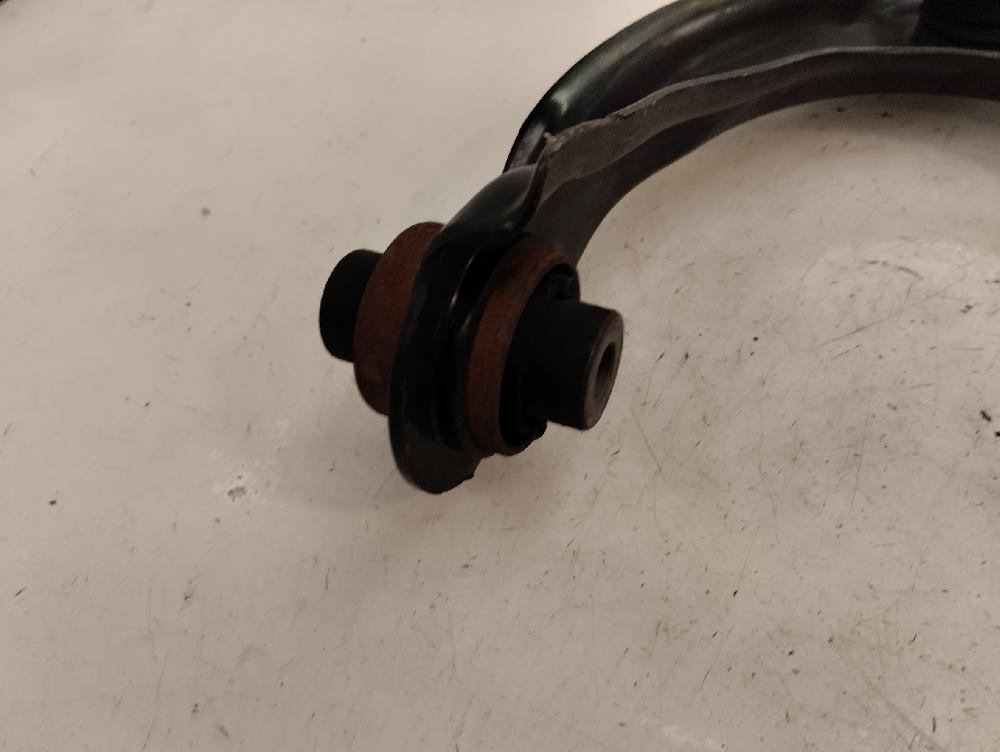 BRAZO SUSPENSION SUPERIOR DELANTERO DERECHO HONDA ACCORD 2.0 MT 156CV | 115KW