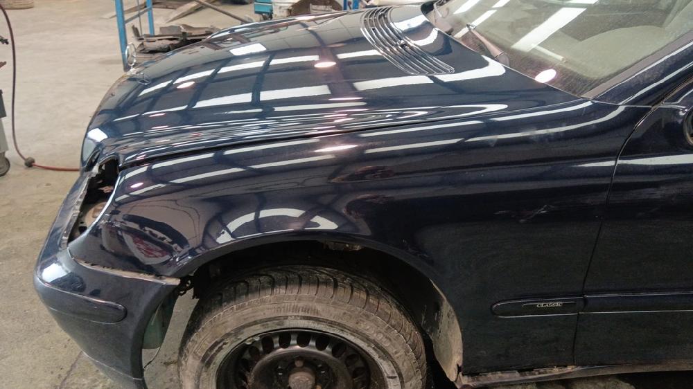 ALETA DELANTERA IZQUIERDA MERCEDES BENZ CLASE C 2.0 MT 163CV | 120KW
