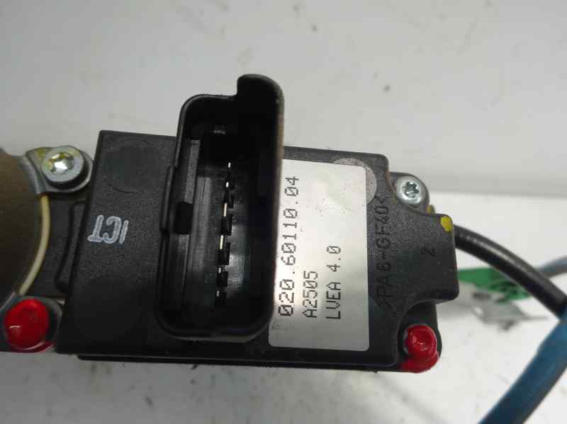 ELEVALUNAS DELANTERO IZQUIERDO CITROEN C2 1.4 MT 73CV